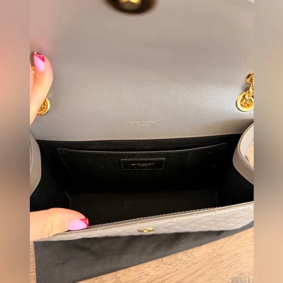 Yves Saint Laurent medium envelope bag - Picture 5 of 6